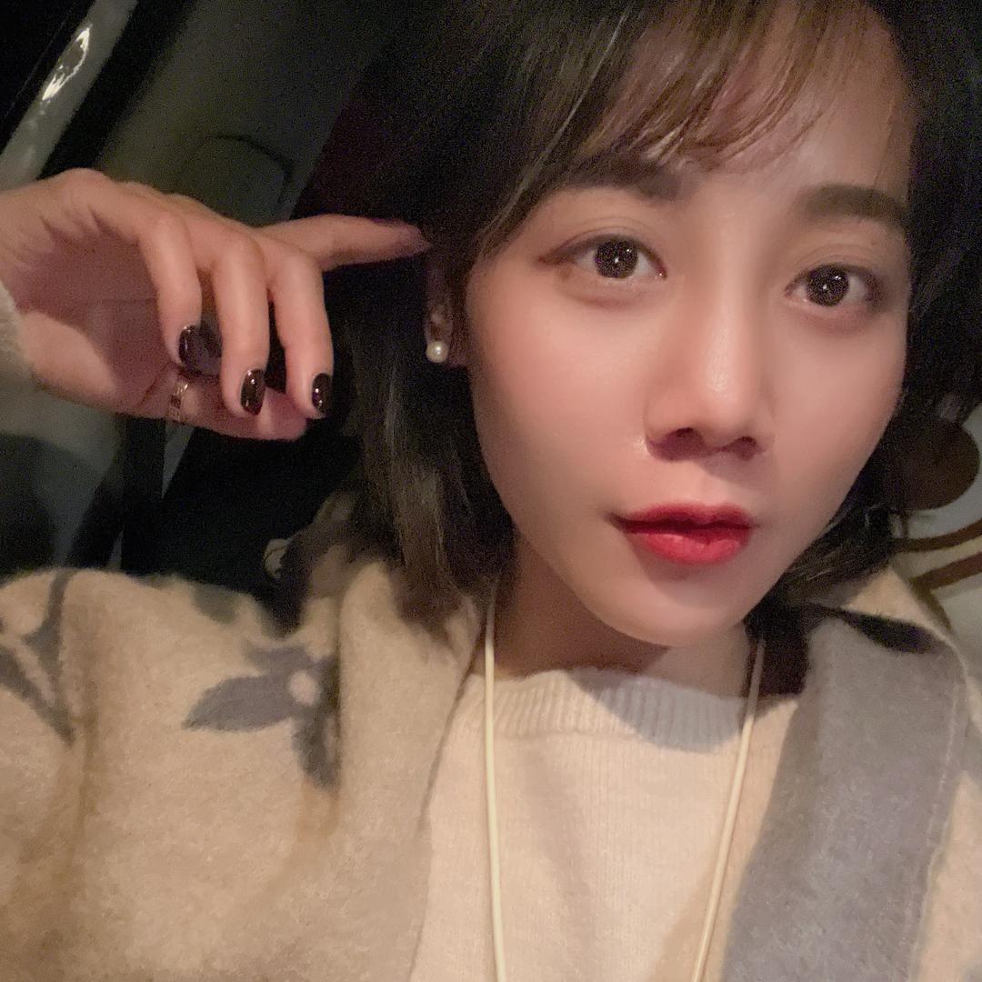 西施钵钵鸡老板娘