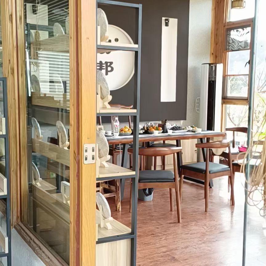 荷叶2024年8月20左侧髋关节高脱截骨