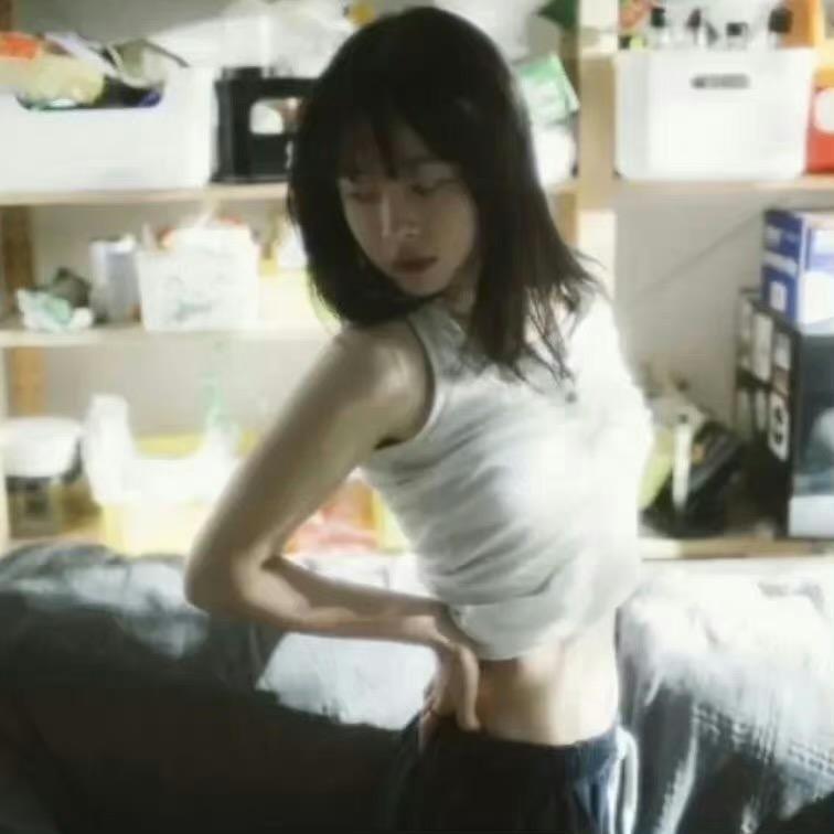 内向苗苗