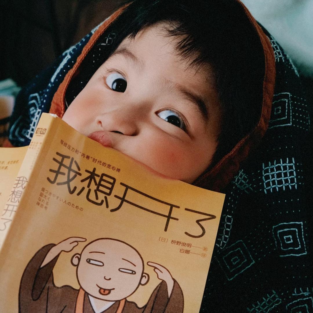 青竹制片电影放映室