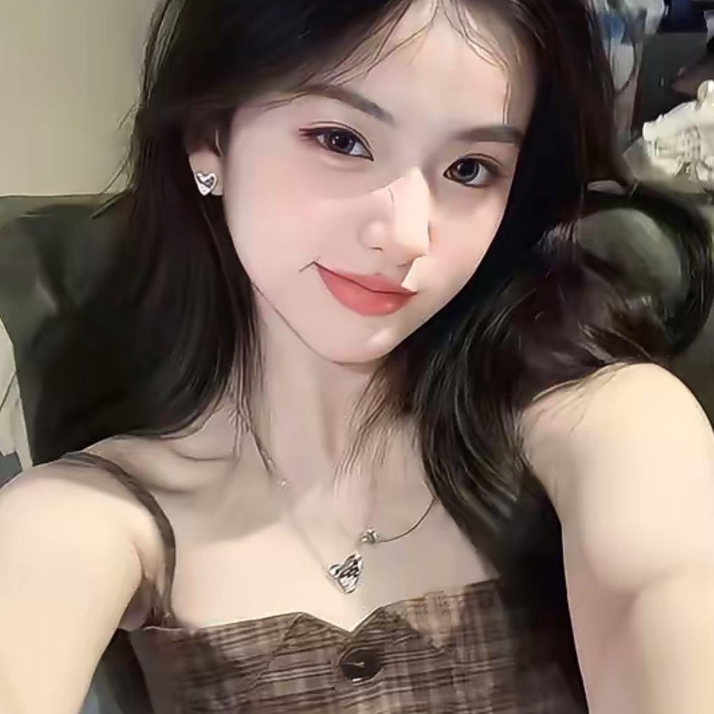 牛爷爷cos性感猫娘勾引隔壁人妻壮壮妈.