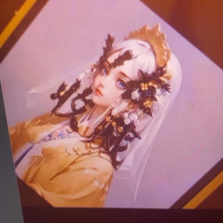 琪琪w