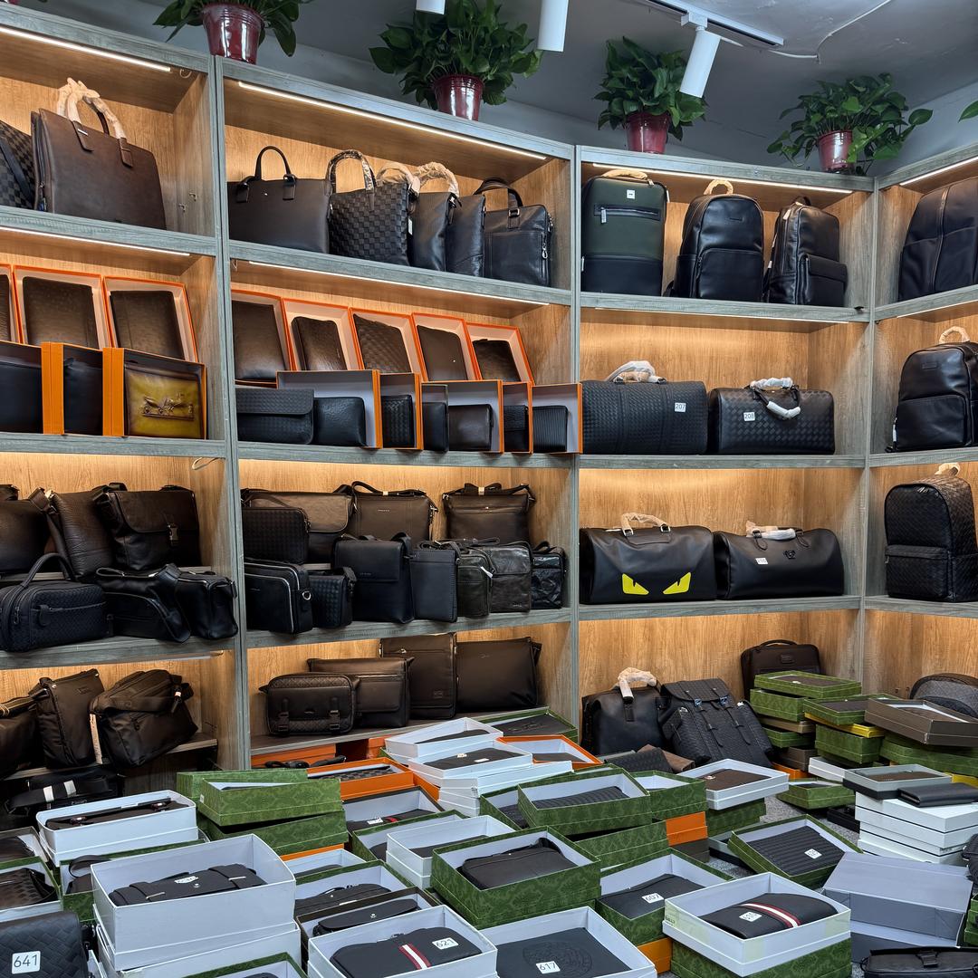 新启运时尚包行