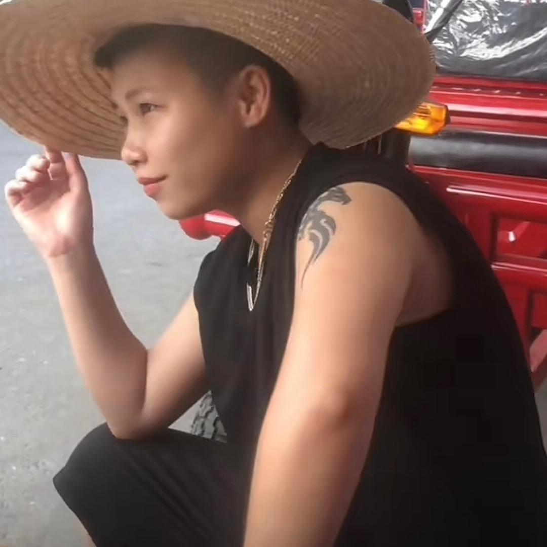 沙岗人才(秘制狗肉）
