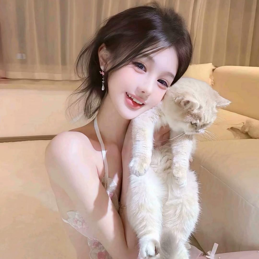 小虎牙.