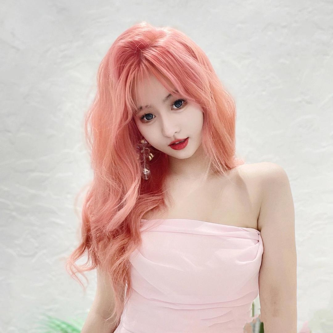 一本正经的莎莎