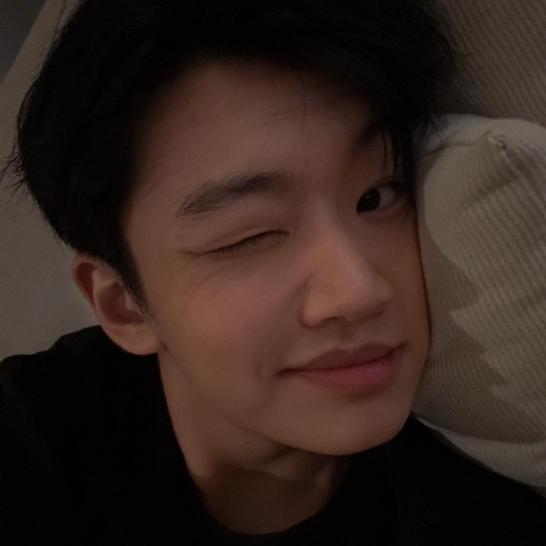 晨少