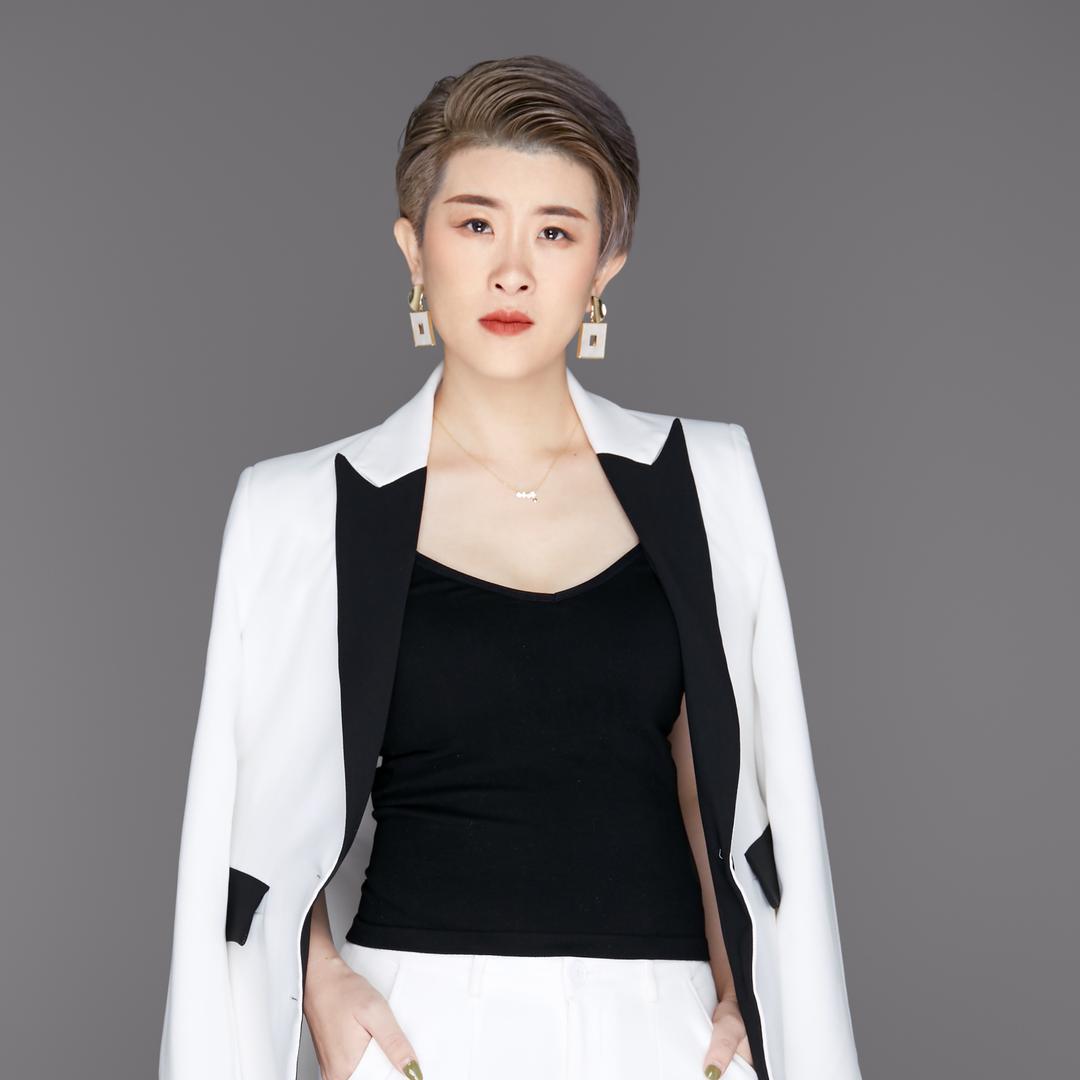 美业群奕