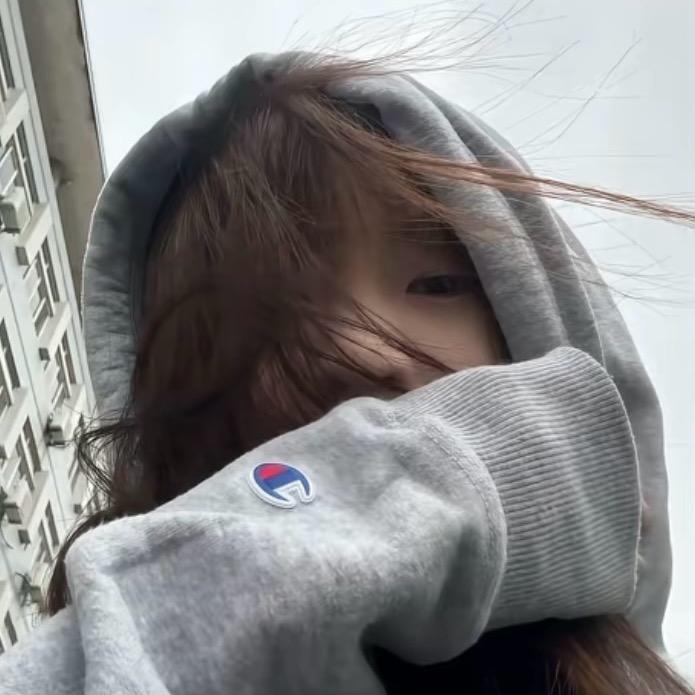栀子忆💤