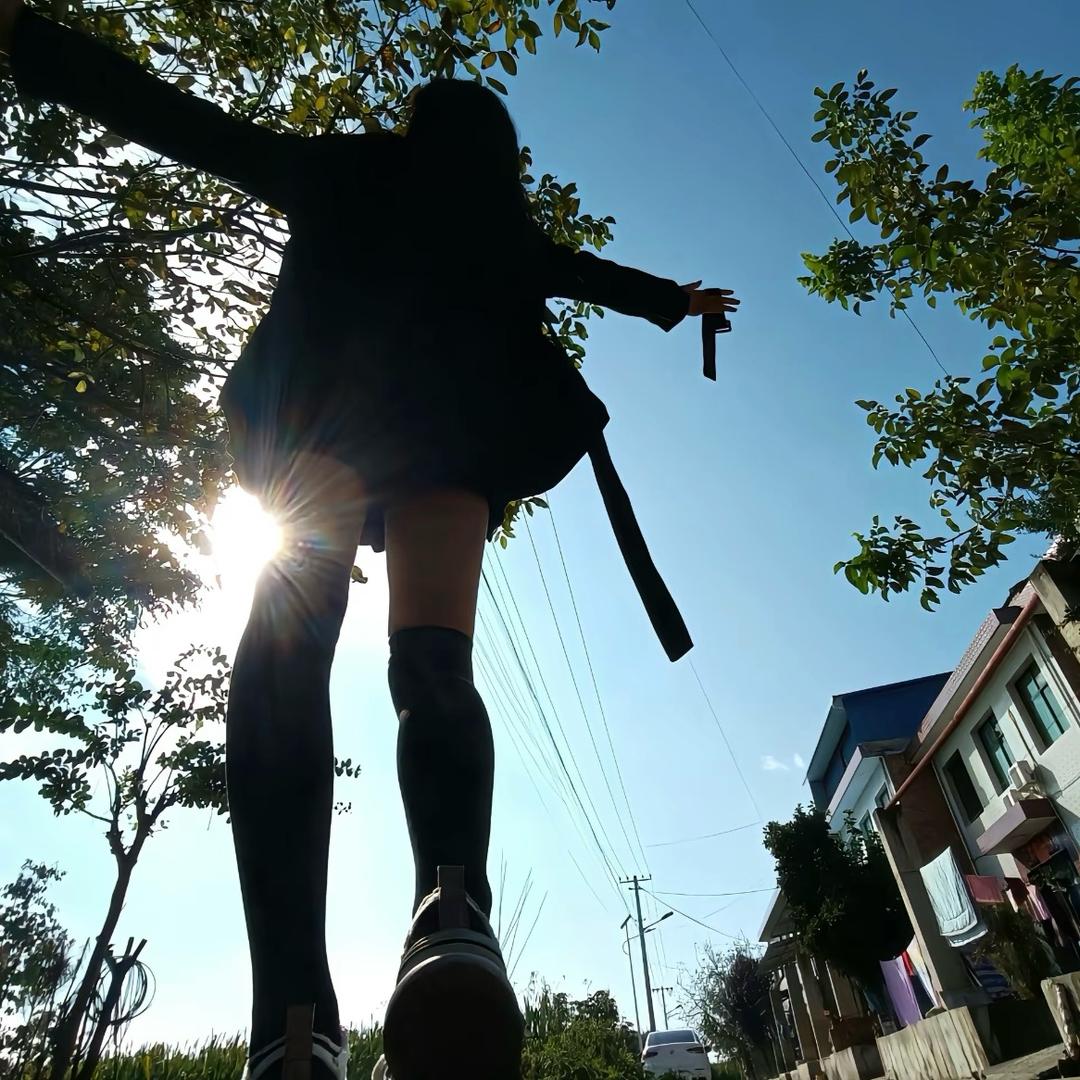 社恐内向小学生