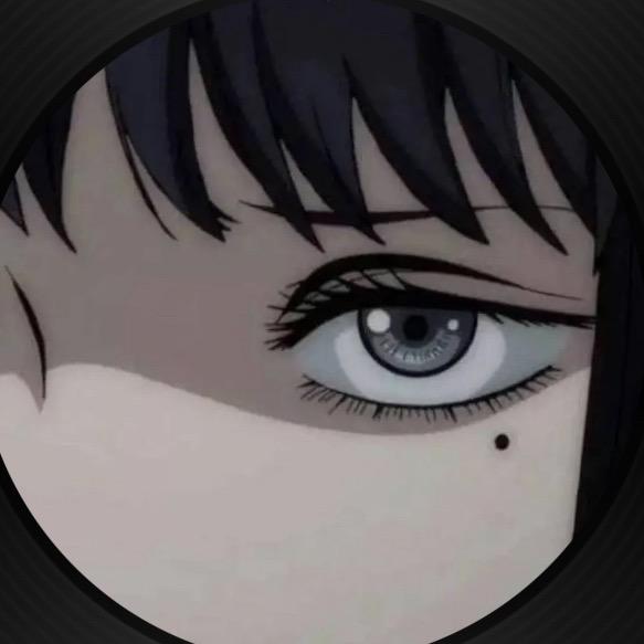 小懿.