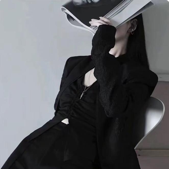 @凌云