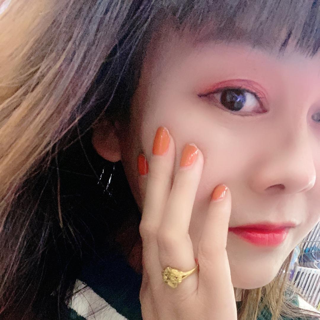 巨鹿鑫舱手机小玲玲