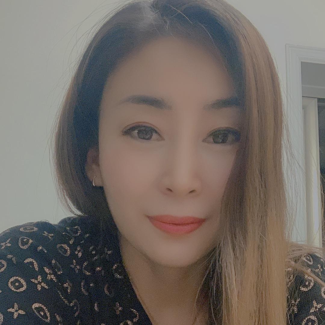 衣见钟情服饰店