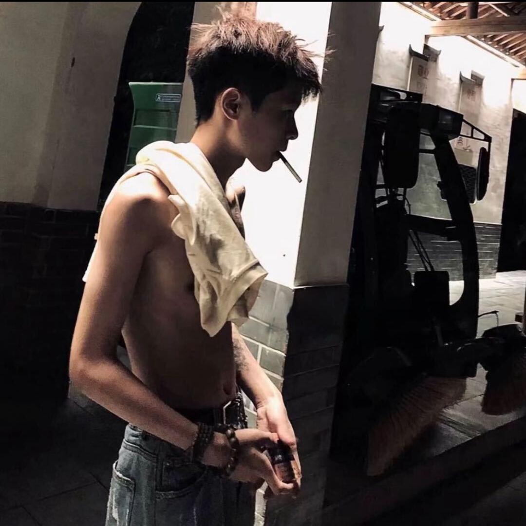 @小郑哥⚜️