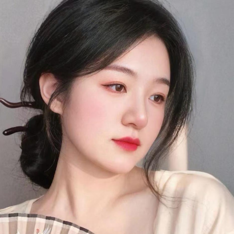 小美穿搭