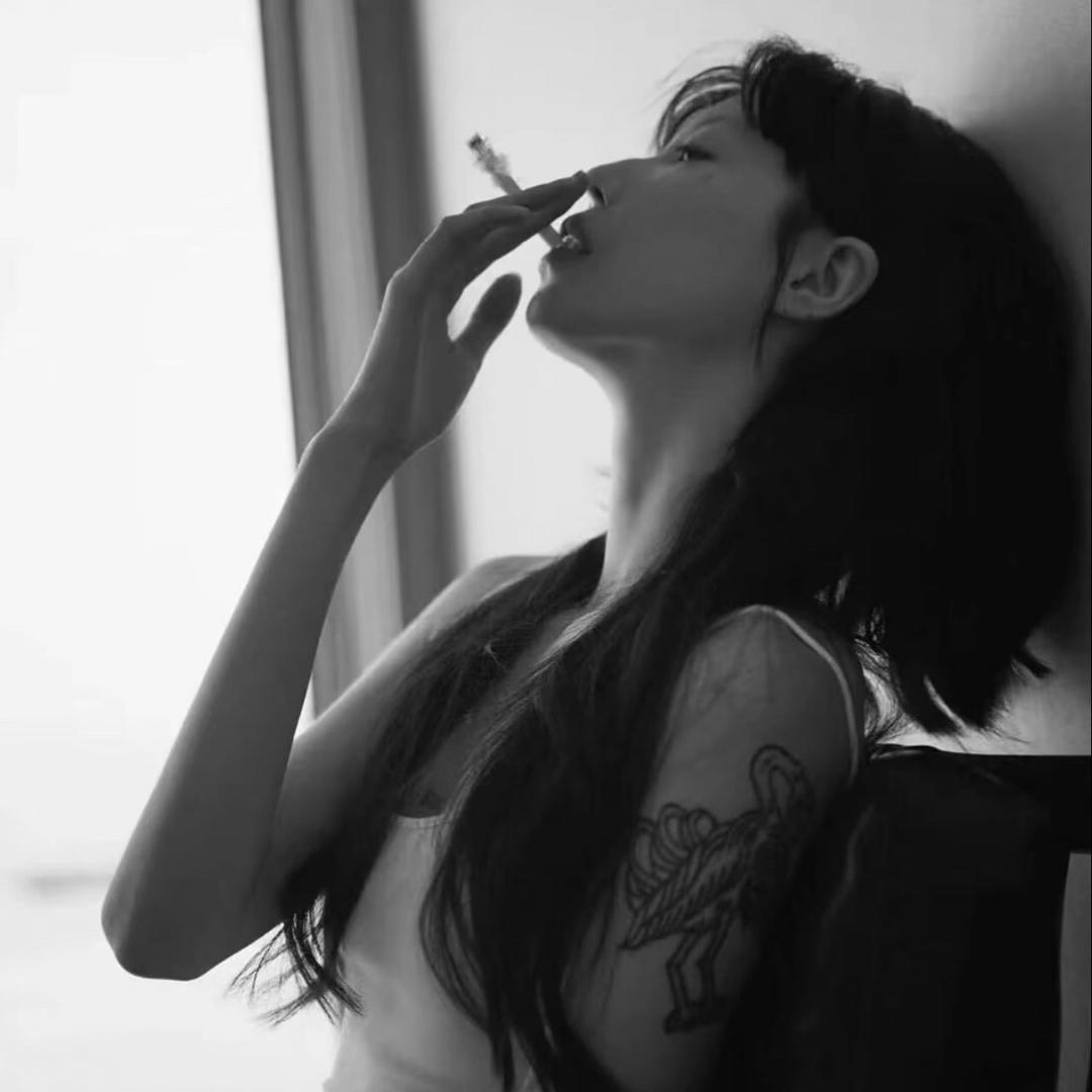 楊妹妹.