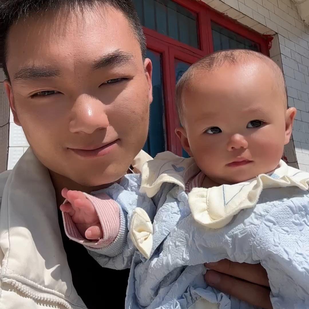 悦悦与爸爸