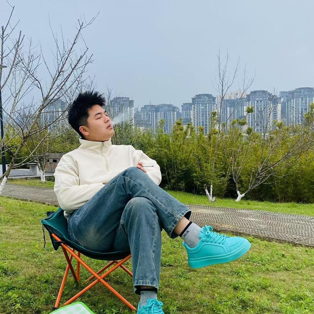 帅帅专搞二手车