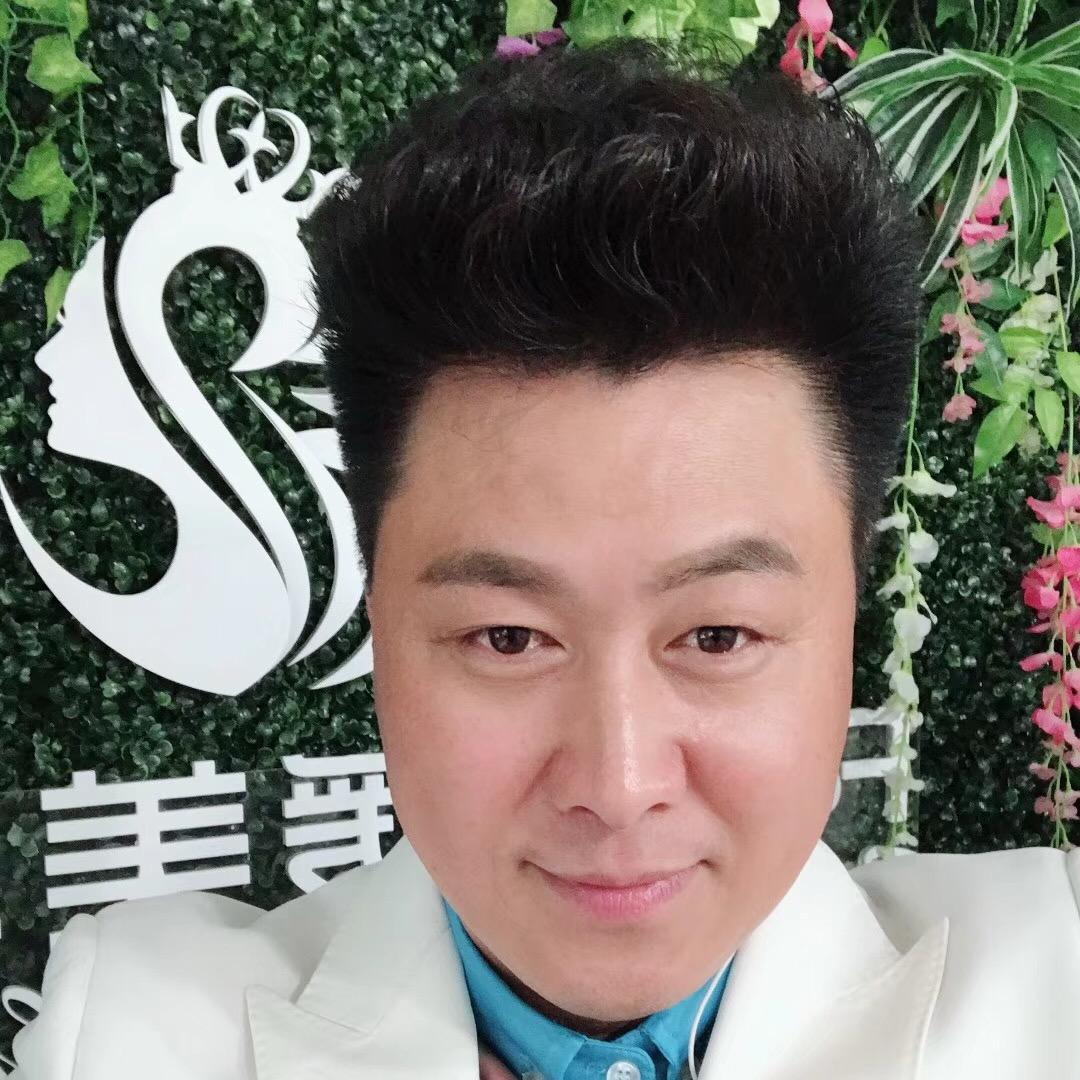 兆林哥形象设计（每晚七点直播）