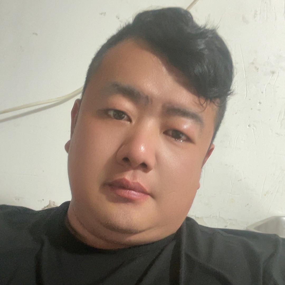 伟伟开发区猪头肉大王