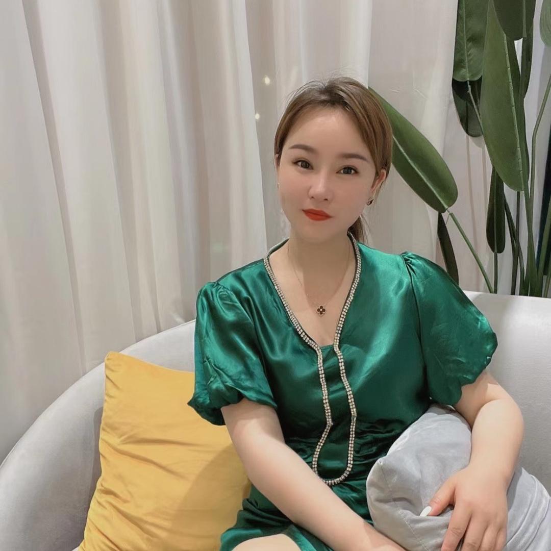 李晓妍