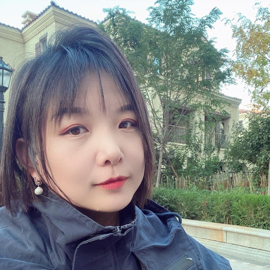 A芳芳（橱窗🈶️好货）