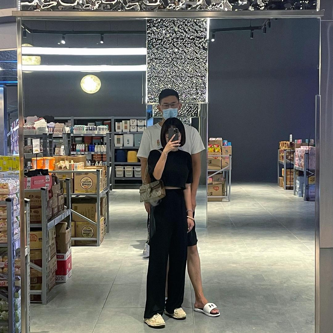 小刘和老唐