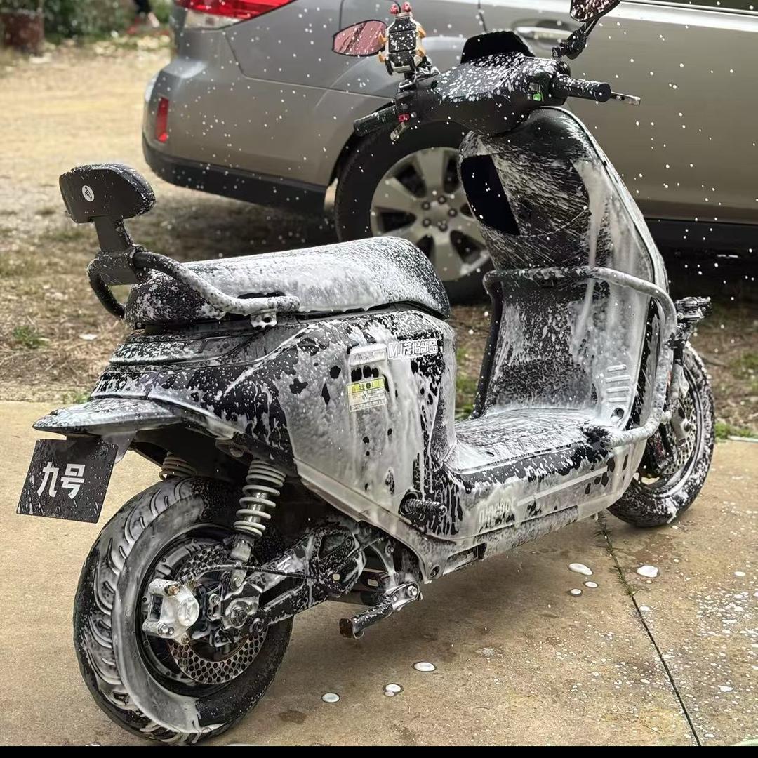 骑九号的小吴.🇨🇳