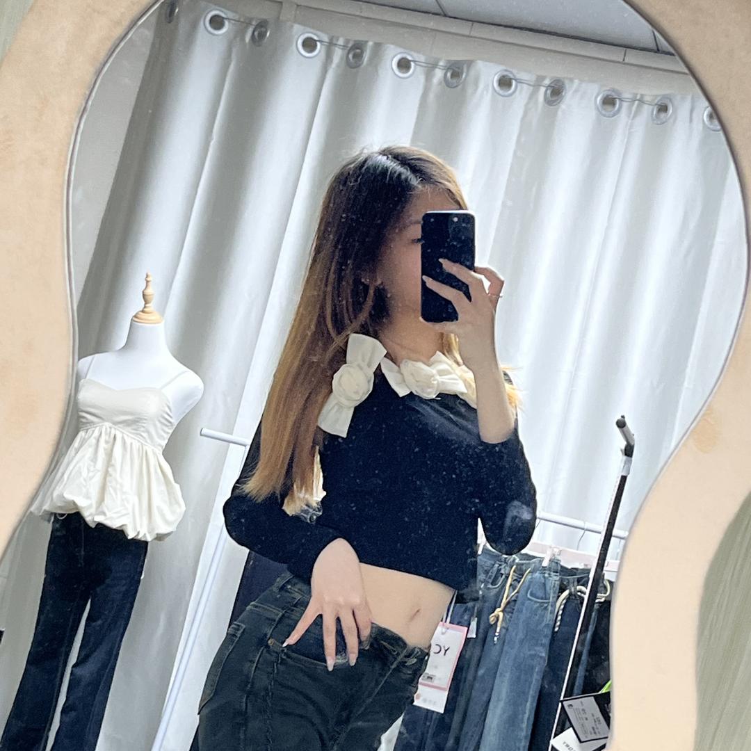卓彩牛仔服饰