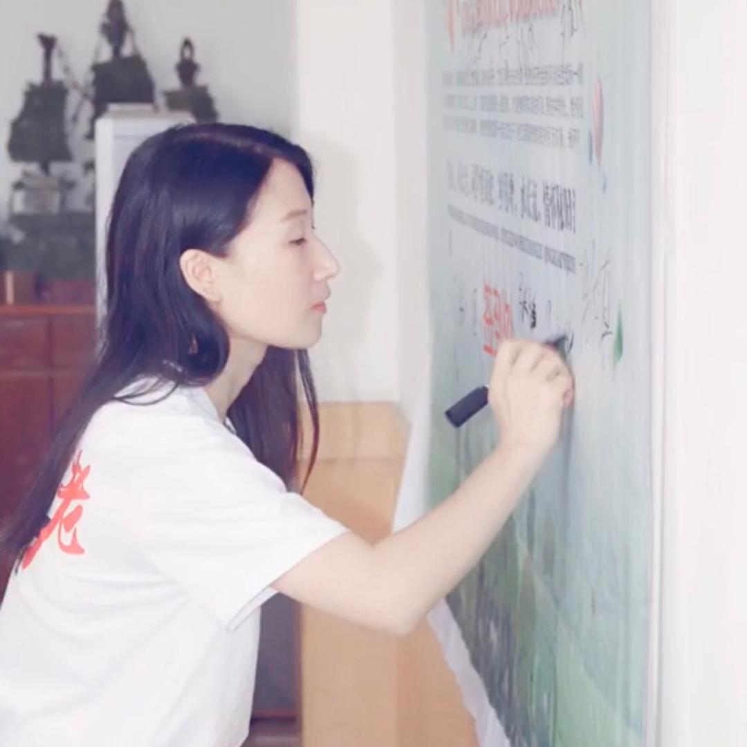 嘿～娜哥来啦