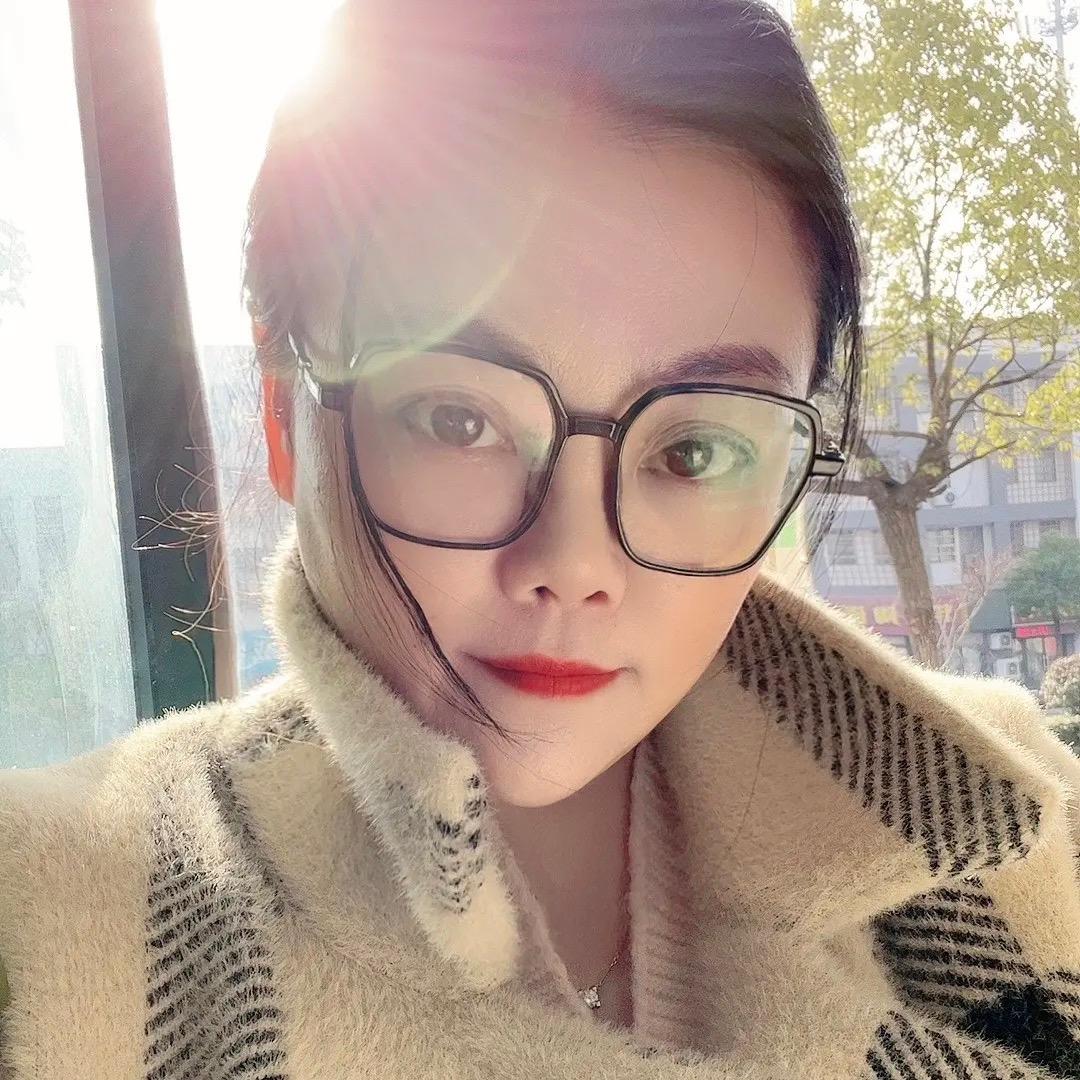 小铃铛🔔