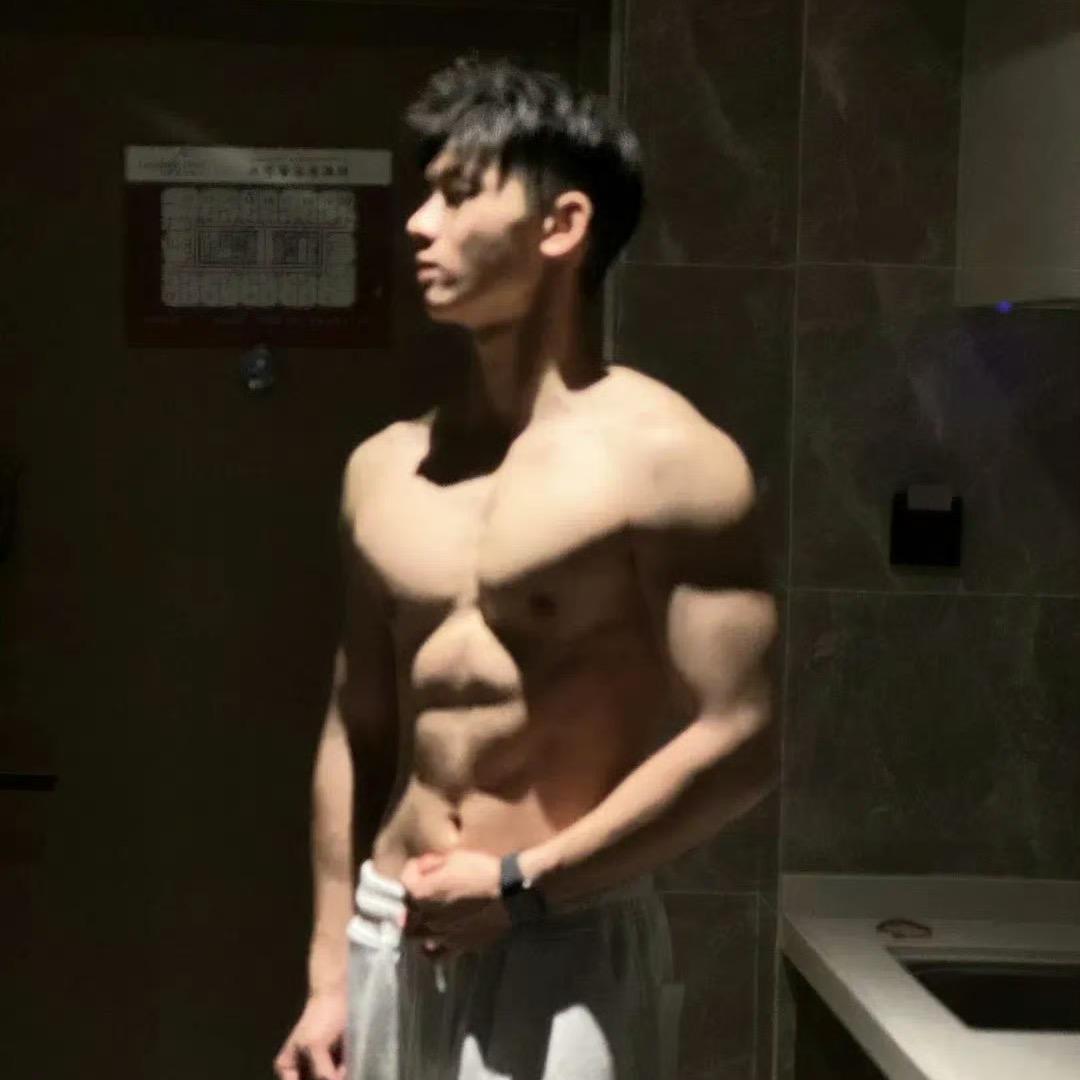 肖.