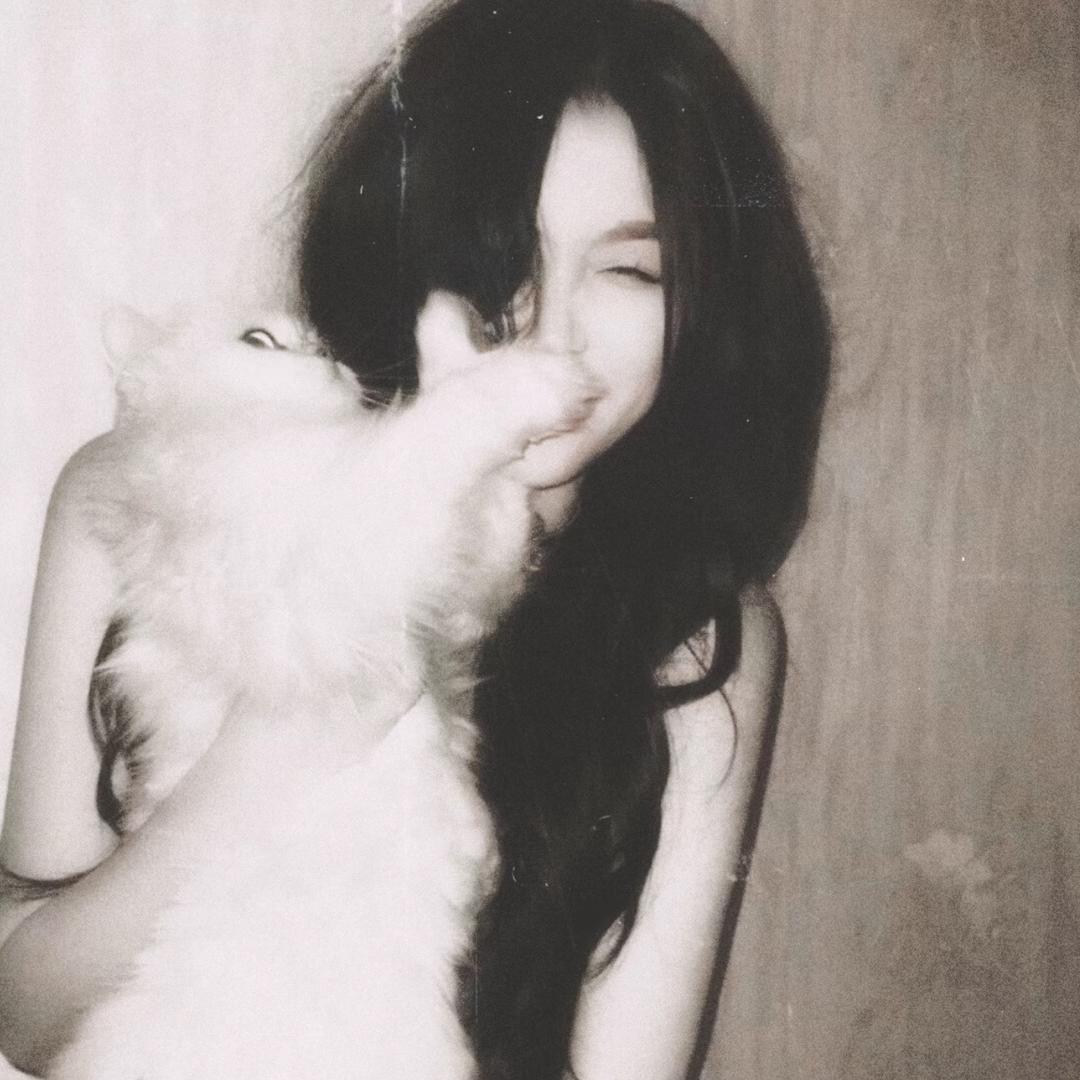 小Y/