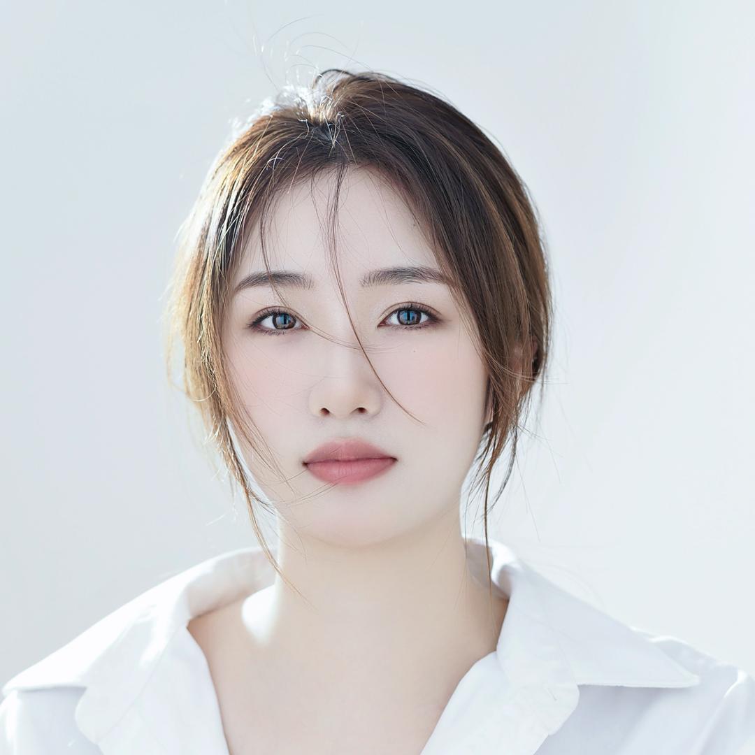 医学硕士柳一