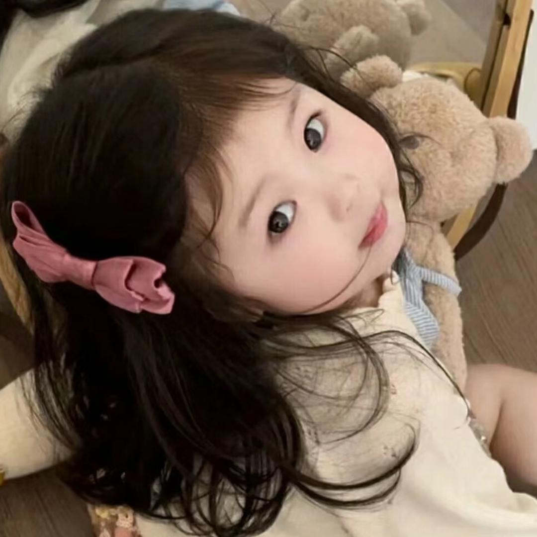 小Y . .
