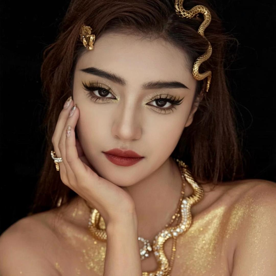 Almira💕