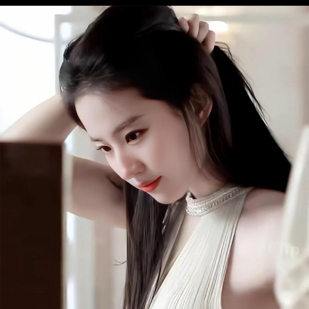 𝐋𝐮𝐥𝐮𝐬𝐲