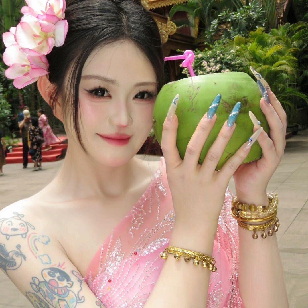 差一点就180的女人