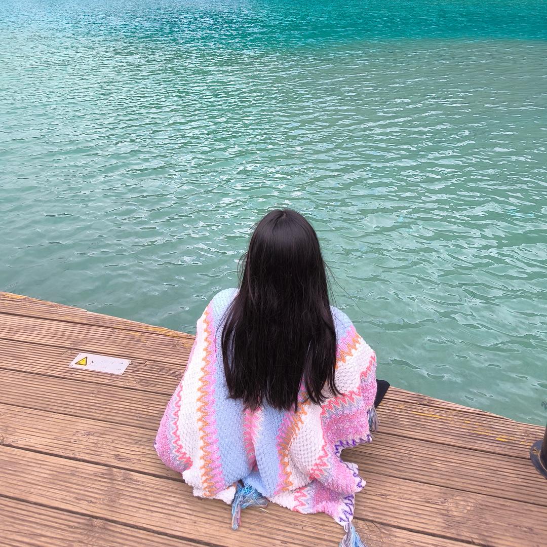 爱吃水蜜桃的兔子