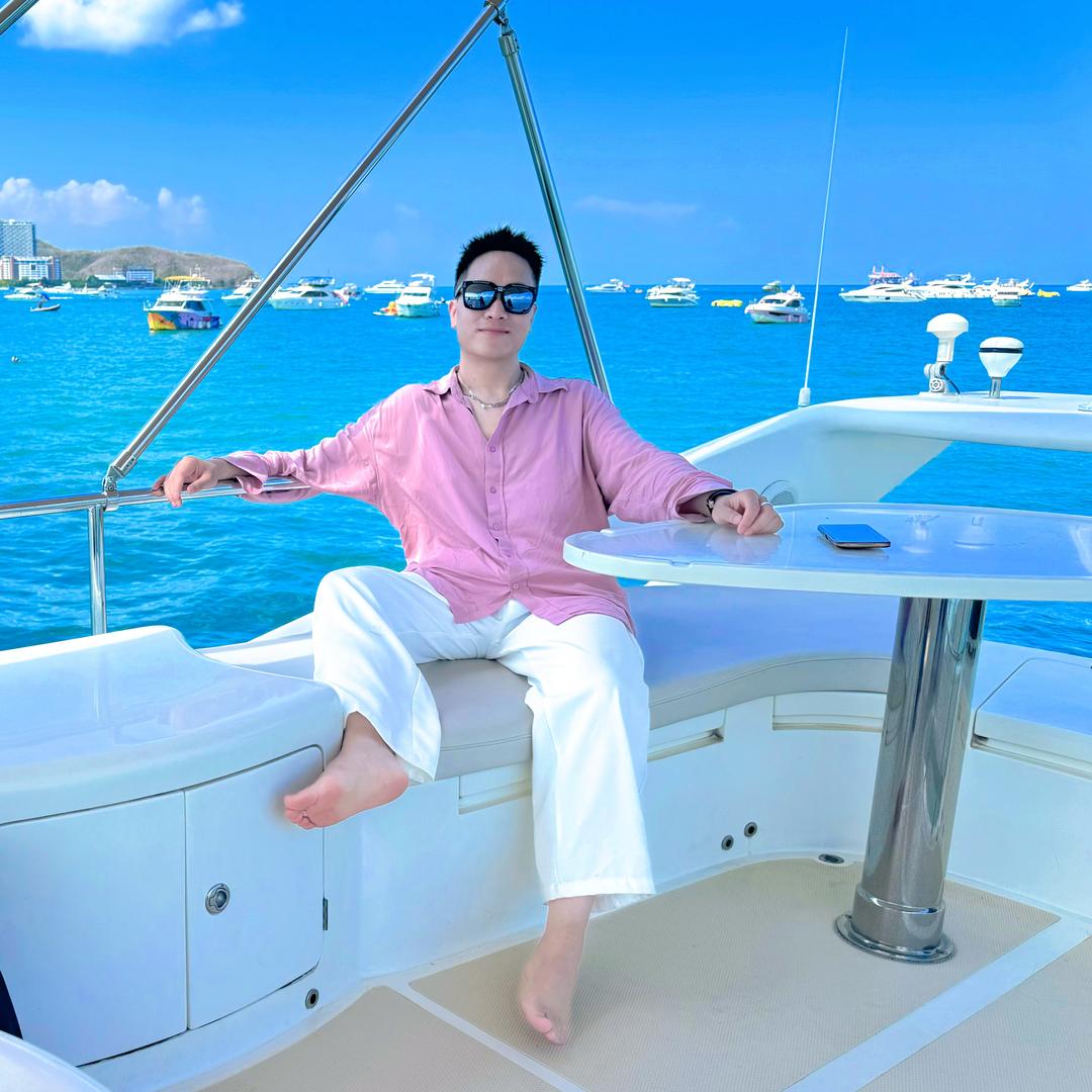 樾湖湾🦁何松