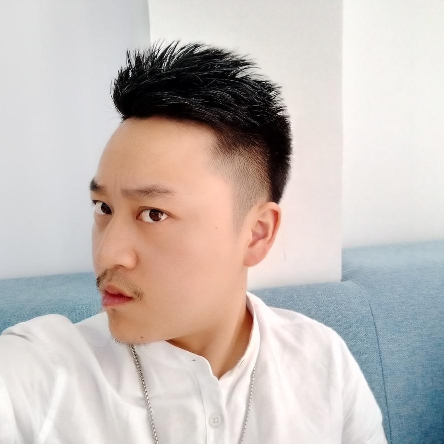 米莱造型一号发型设计师