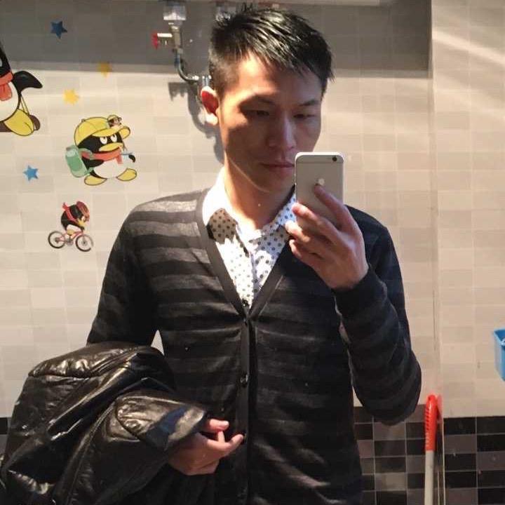 飞哥和妮妮姐
