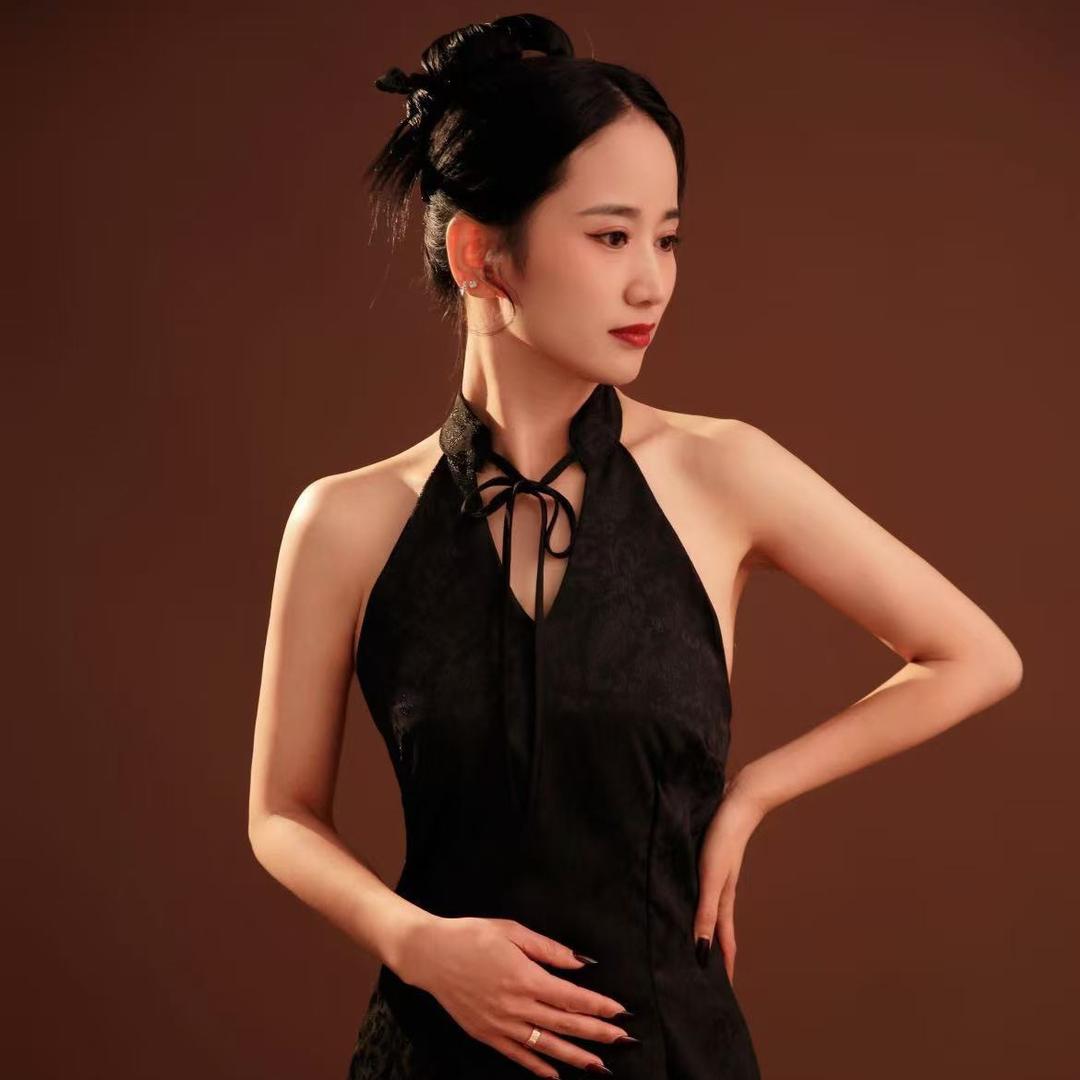 媛媛姐女装品牌折扣店