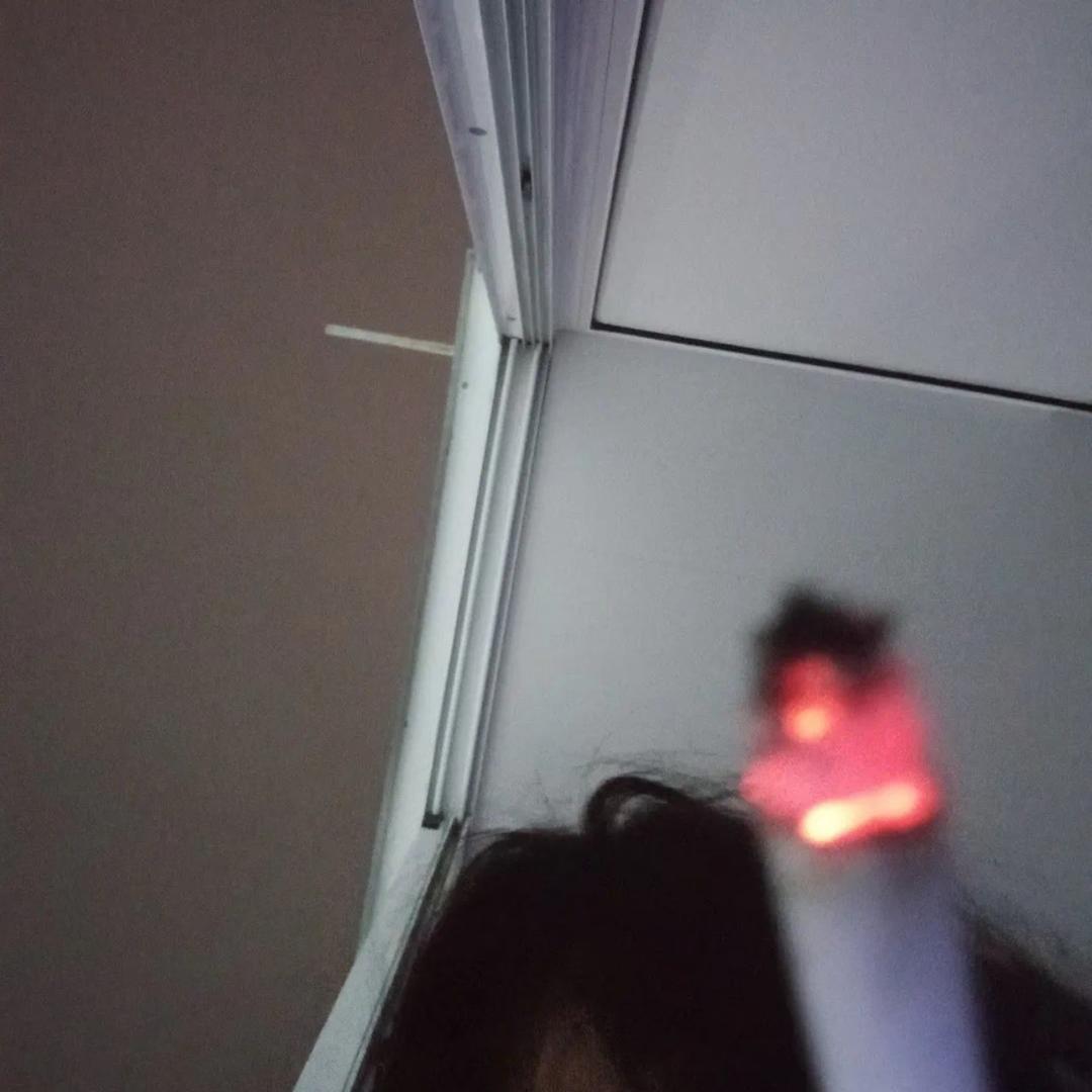 吃鸡腿不吐鸡腿皮🍗