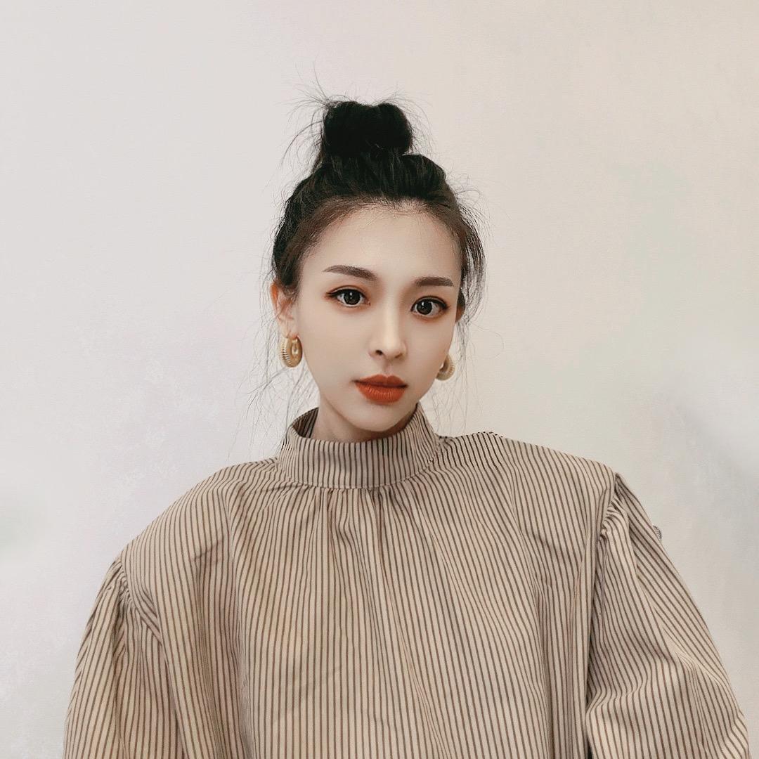 YJ.十一高定