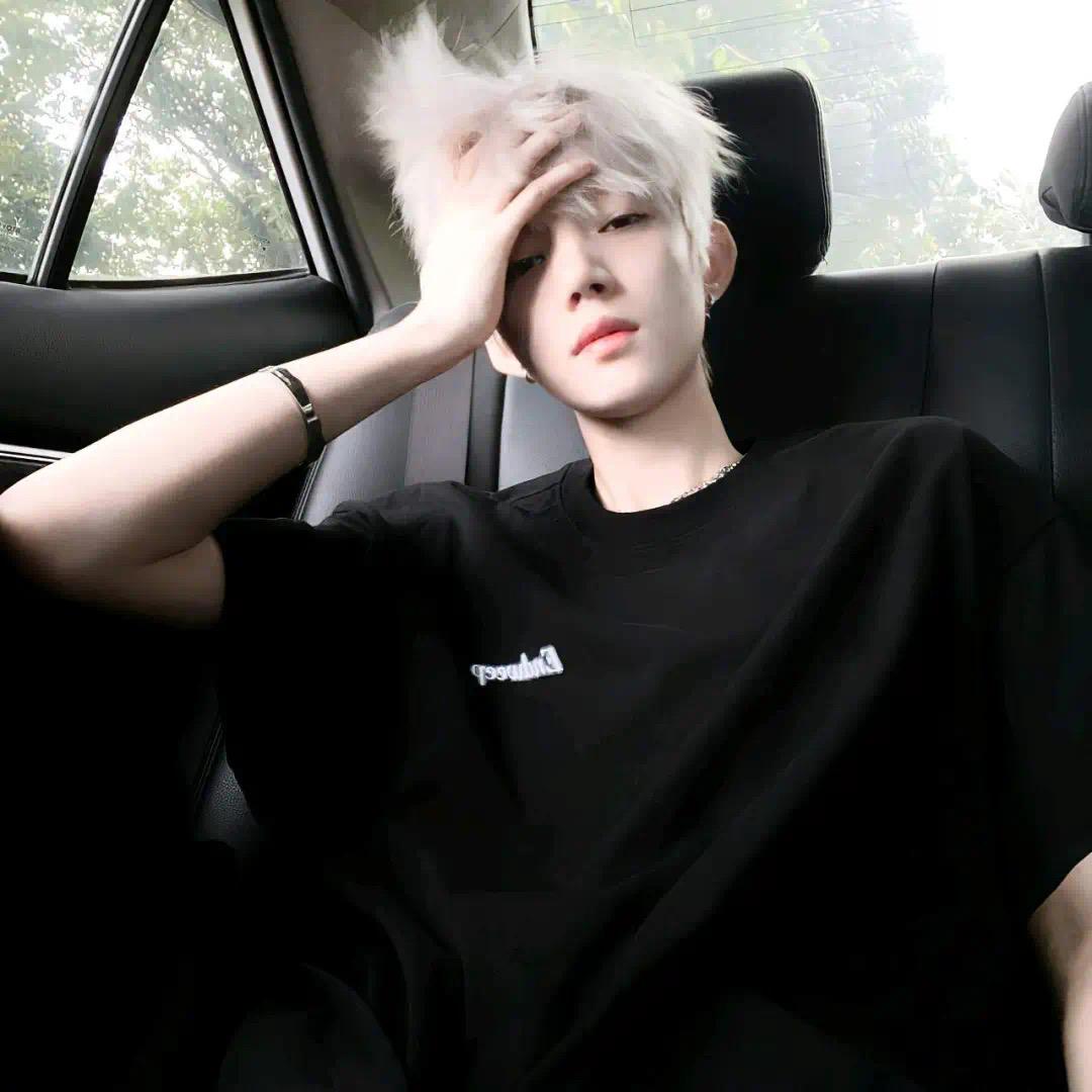 女王陛下的弟弟的狗的电棍