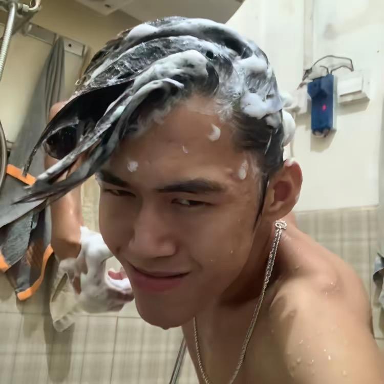 G 强