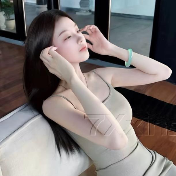 她实在可爱