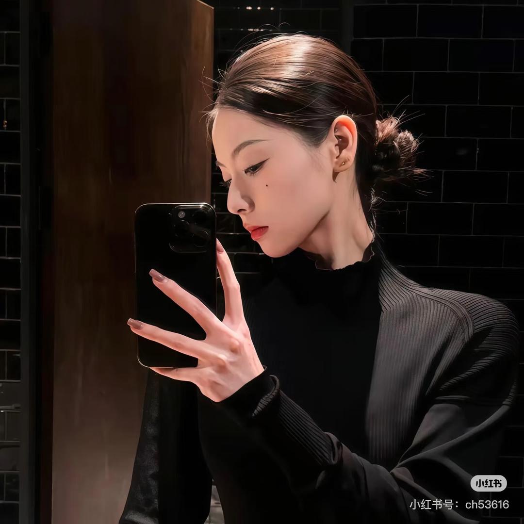 Yb